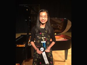 Elisabeth Wang places in the DeBose National Competition and is selected for a masterclass
